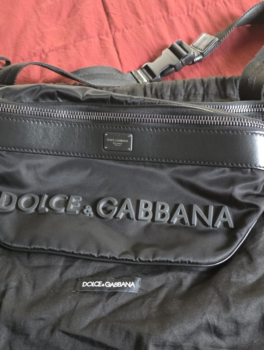 Dolce & Gabbana Black Men's Logo Belt Bag